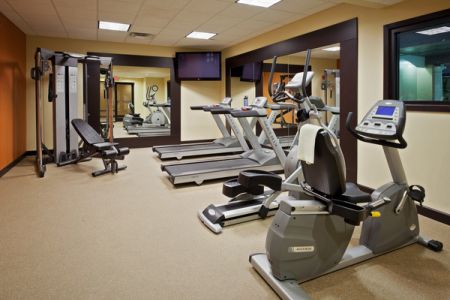Country & By Radisson, Port Clinton, Oh Hotel